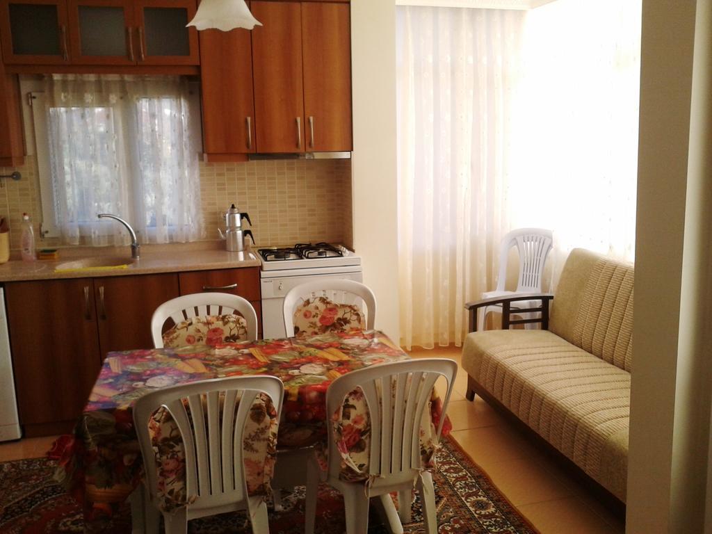 Zeus Apart Pansiyon Guzelcamlı Exterior foto